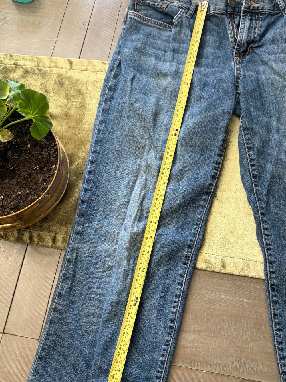 Eddie Bauer Slim Straight Blue Denim Jeans - Picture 2 of 13